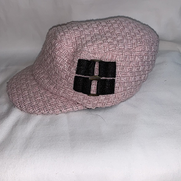 Hat - Picture 2 of 5